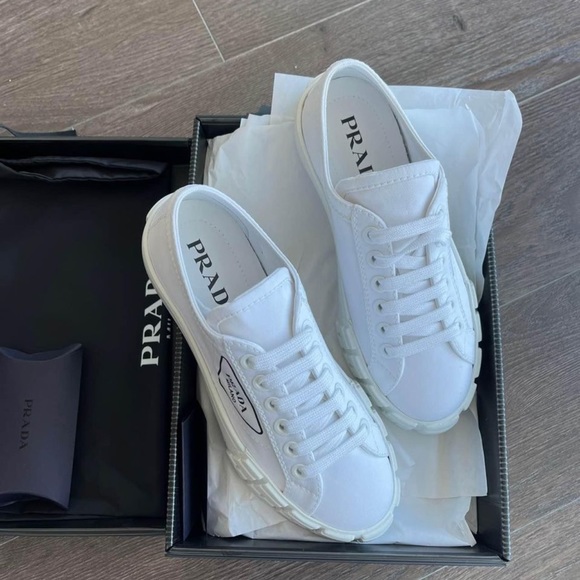 Brand New PRADA low top white sneakers - Picture 2 of 2